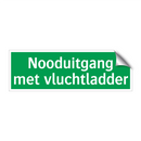Nooduitgang met vluchtladder & Nooduitgang met vluchtladder & Nooduitgang met vluchtladder