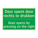 Deur opent door rechts te drukken /.../ - Door opens by pressing on /.../