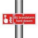 Bij brandalarm hard duwen