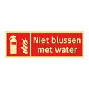 Niet blussen met water