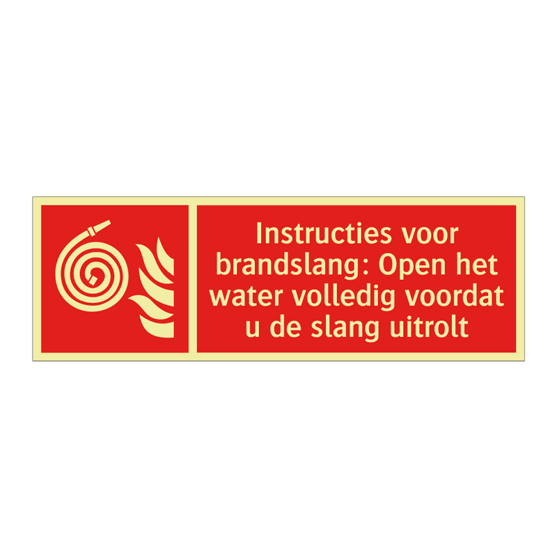Instructies voor brandslang: Open het water volledig voordat u de slang uitrolt