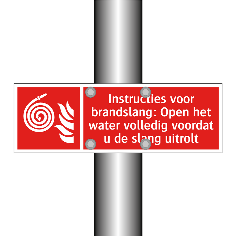 Instructies voor brandslang: Open het water volledig voordat u de slang uitrolt