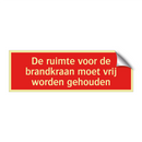 De ruimte voor de brandkraan moet vrij worden gehouden