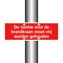 De ruimte voor de brandkraan moet vrij worden gehouden