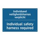 Individueel veiligheidsharnas /.../ - Individual safety harness required /.../