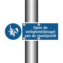 Open de veiligheidsbeugel van de stoeltjeslift & Open de veiligheidsbeugel van de stoeltjeslift