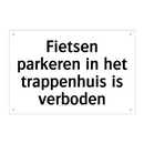 Fietsen parkeren in het trappenhuis is verboden