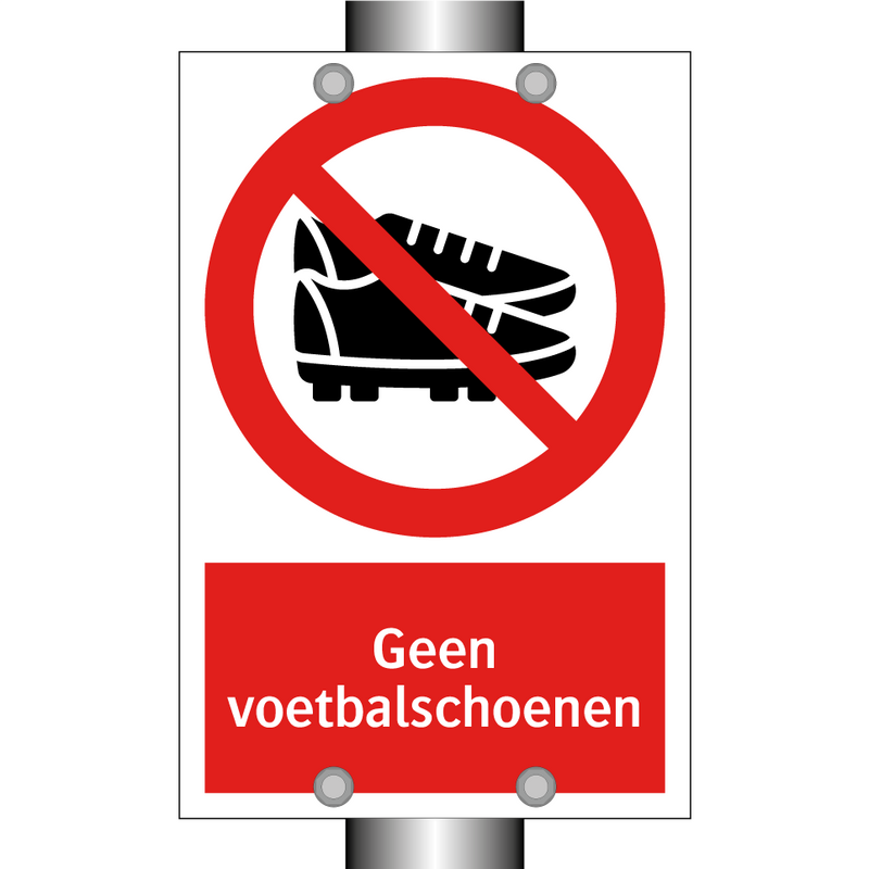 Geen voetbalschoenen