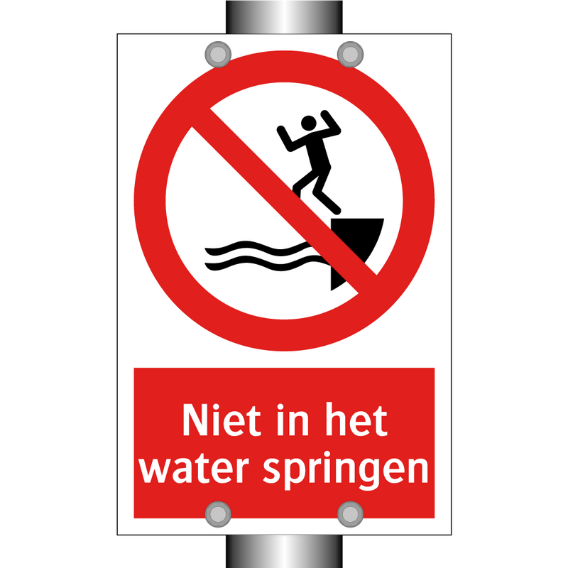 Niet in het water springen