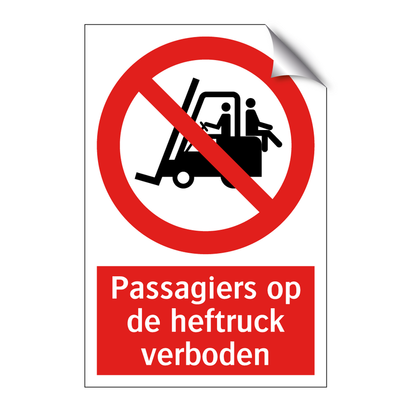 Passagiers op de heftruck verboden