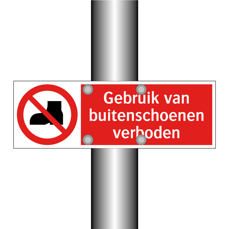 Gebruik van buitenschoenen verboden