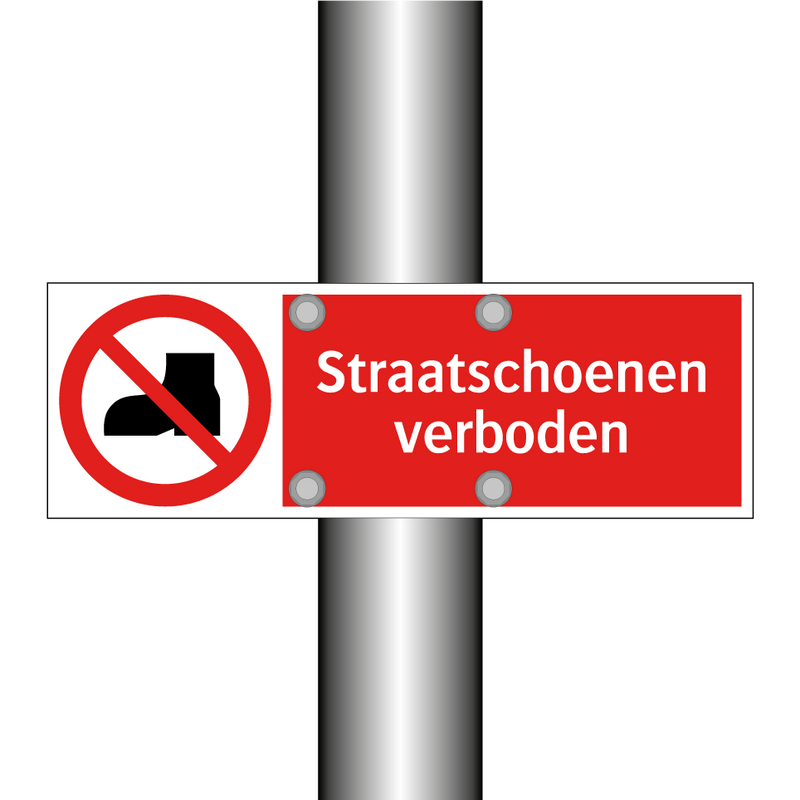 Straatschoenen verboden