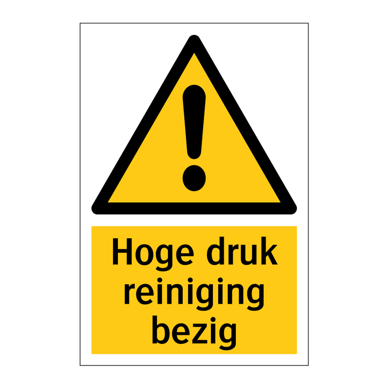 Hoge druk reiniging bezig