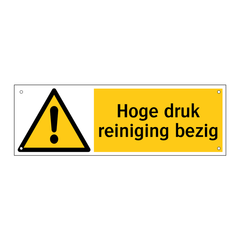 Hoge druk reiniging bezig